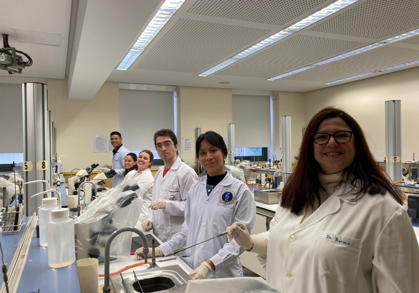 alumnes en practiques